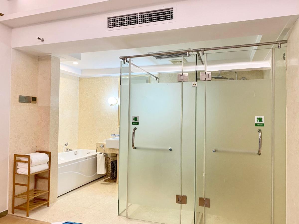 Wenhao Seaview Hotel Sanya Eksteriør bilde